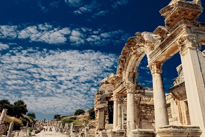 1 Day Ancient City Ephesus and House Virgin Mary Trip from Bodrum - The 5 a.m. start sets the tone