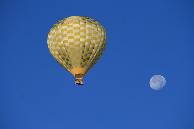1 Hour Standard Flight at GOREME OVER - What the flight is like in the basket