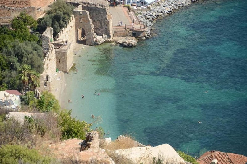 Alanya: Castle Tour with Damlatas Cave & Cable Car Options - Damlatas Cave offers a quick change of scene