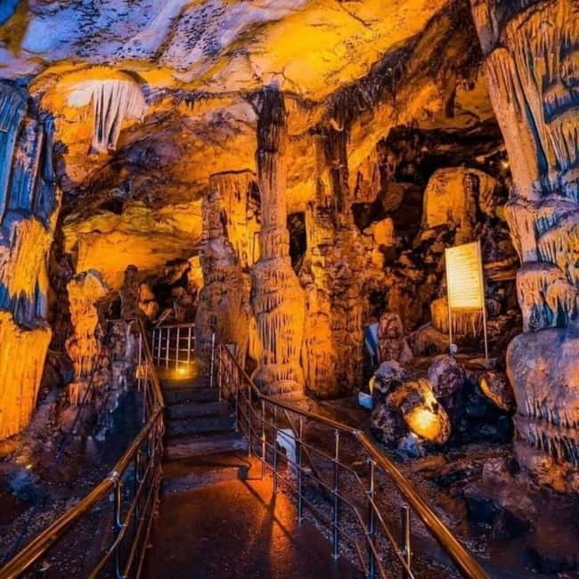 Alanya: Castle Tour with Damlatas Cave & Cable Car Options - The guide and driver shape the experience