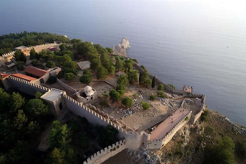 Alanya: Castle Tour with Damlatas Cave & Cable Car Options - Timing, pickup, and what to bring