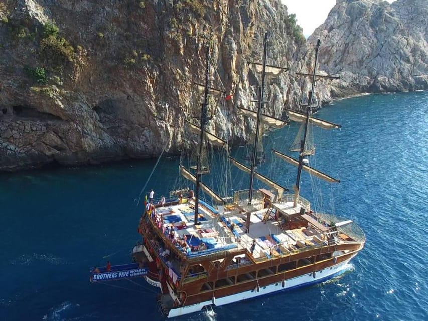 Alanya: Catamaran Boat Tour with Snorkeling and BBQ Lunch - Four bays and the best swimming breaks