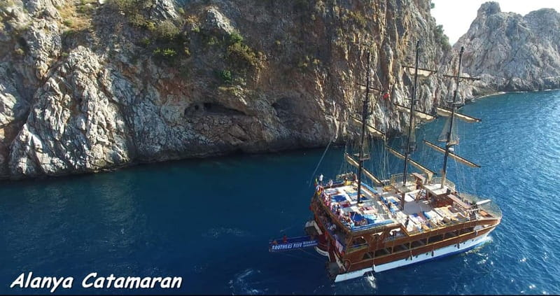 Alanya: Family-Friendly Catamaran Cruise with Castle Views - Key points to know before booking