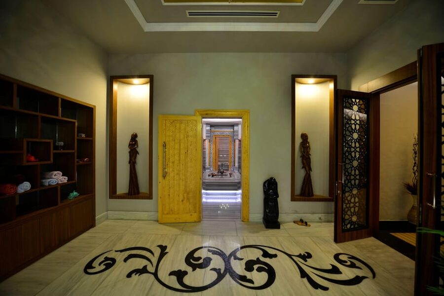 Alanya: Luxury Turkish Bath and Spa Experience - The Turkish scrub and foam massage