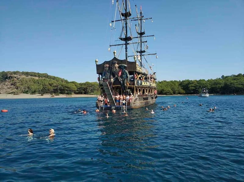 Alanya: Pirate Boat Trip with Meal, Drinks and Pickup Option - Quick points before you book