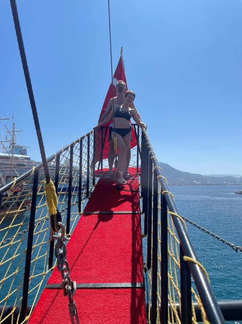 Alanya: Pirate Boat with Lunch and Unlimited Drinks - Full-day cruise or sunset option?