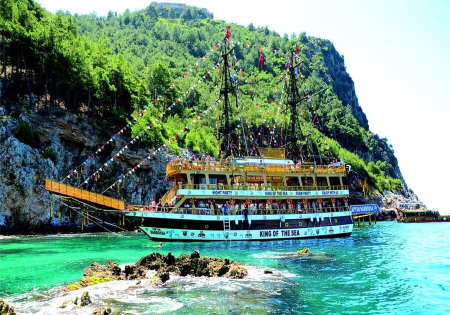 Alanya: Pirates Boat Trip with Lunch and Hotel Pickup - Cleopatra Beach gives you the longest swim