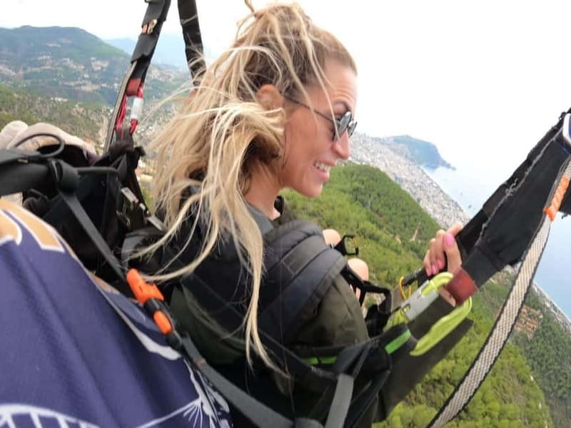 Alanya: Tandem Paragliding Experience with Video Option - From Alanya’s Hills to Cleopatra Beach