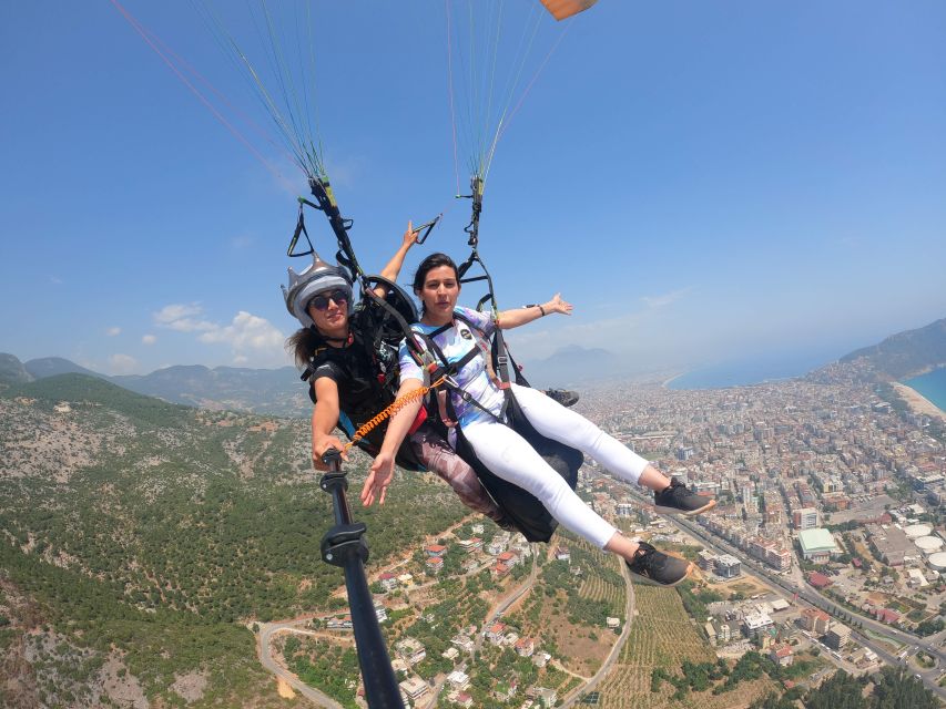 Alanya: Tandem Paragliding Over a Castle and the Sea - What happens before takeoff