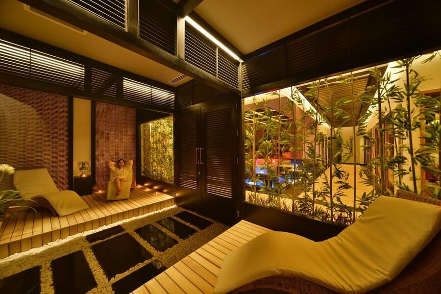Alanya: Turkish Bath with Foam and Aromatherapy Massages - Pickup areas and the journey to the bath