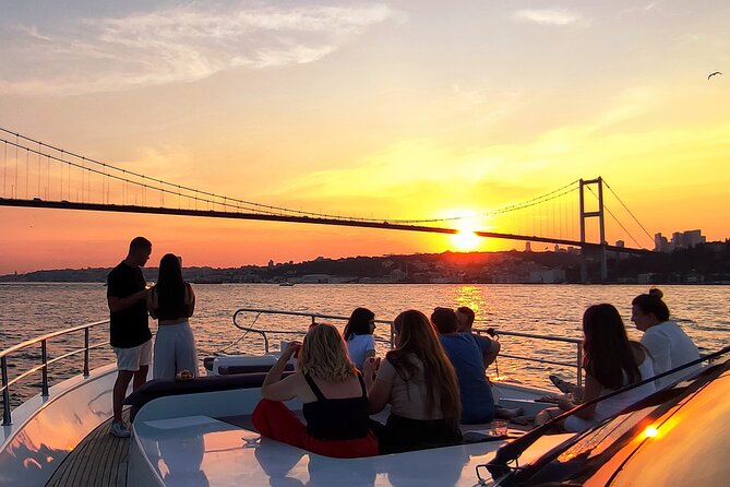 All in One Day Istanbul - Historical Tour of Istanbul with Bosphorus Cruise - Topkapı Palace and the Ottoman court