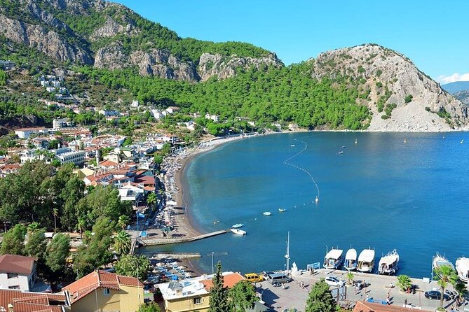 All Inclusive Marmaris Boat Trip With Lunch & Unlimited Drinks - Amos Beach brings lunch and another swim