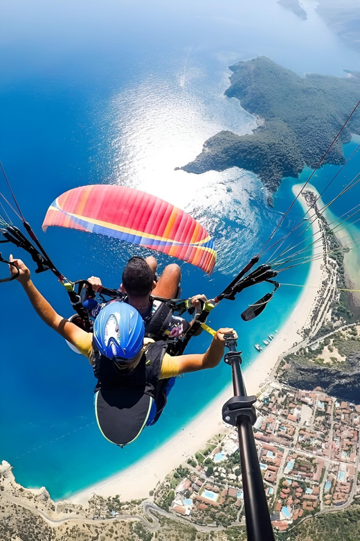 Antalya/Belek: Paragliding in Alanya with Optional Transfer - Who should book this Alanya flight?