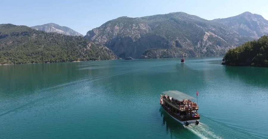 Antalya: Green Canyon Boat Trip with Lunch & Soft Drinks - Swimming in the clear Green Canyon water
