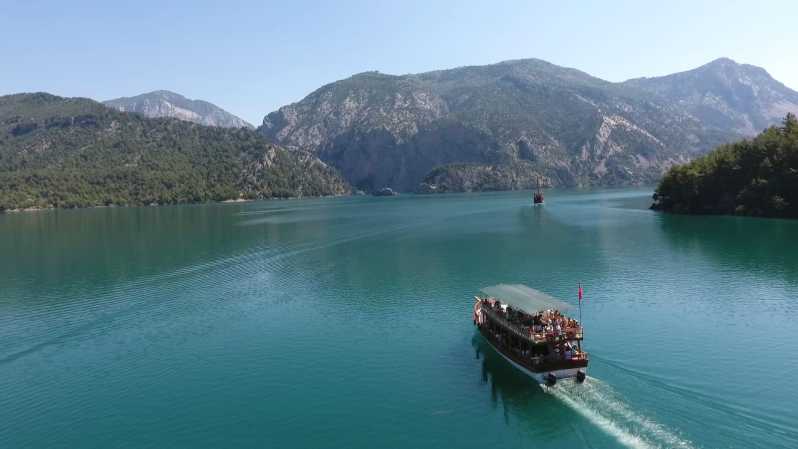 Antalya: Green Canyon Boat Trip with Lunch & Soft Drinks - Boarding the boat at Green Paradise