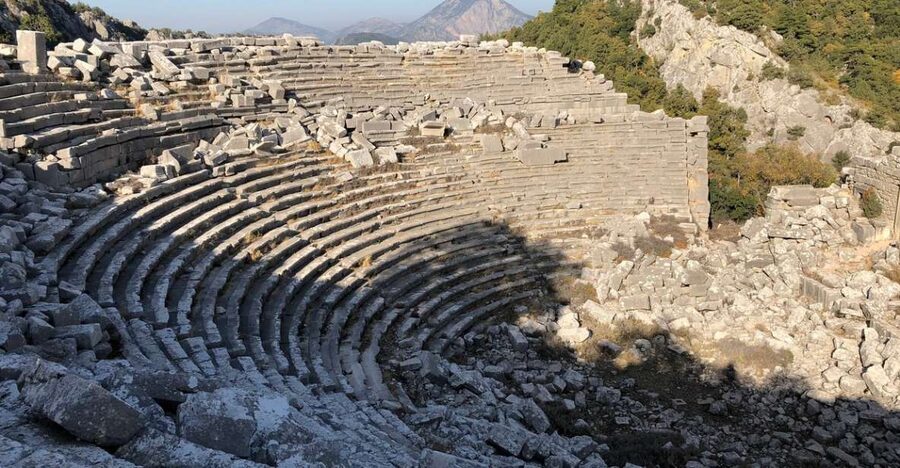 Antalya: Hiking in Termessos Ancient City - The walk up through Güllük Mountain