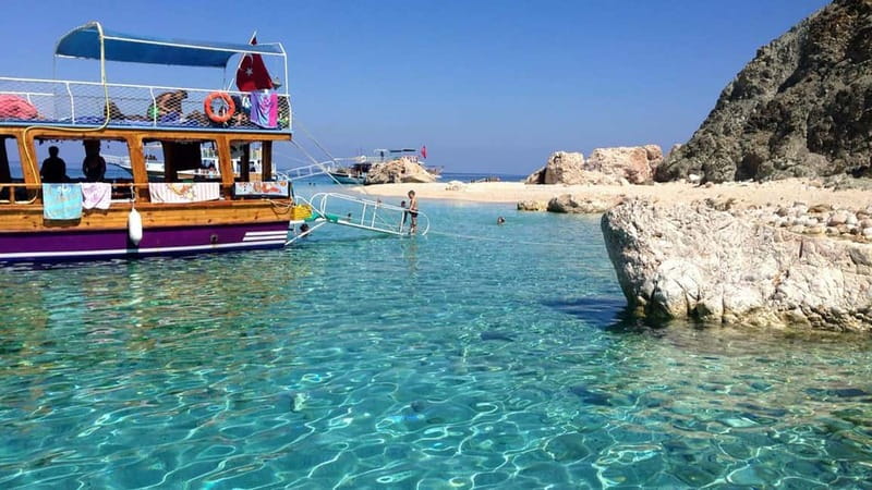 Antalya/Kemer: Adrasan Suluada Island Boat Tours with Lunch - A simple lunch with water views