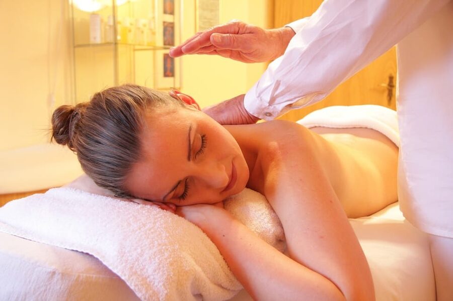 Antalya: Ladies Turkish Bath Hamam - Wellness Spa Center - The 20-minute oil massage