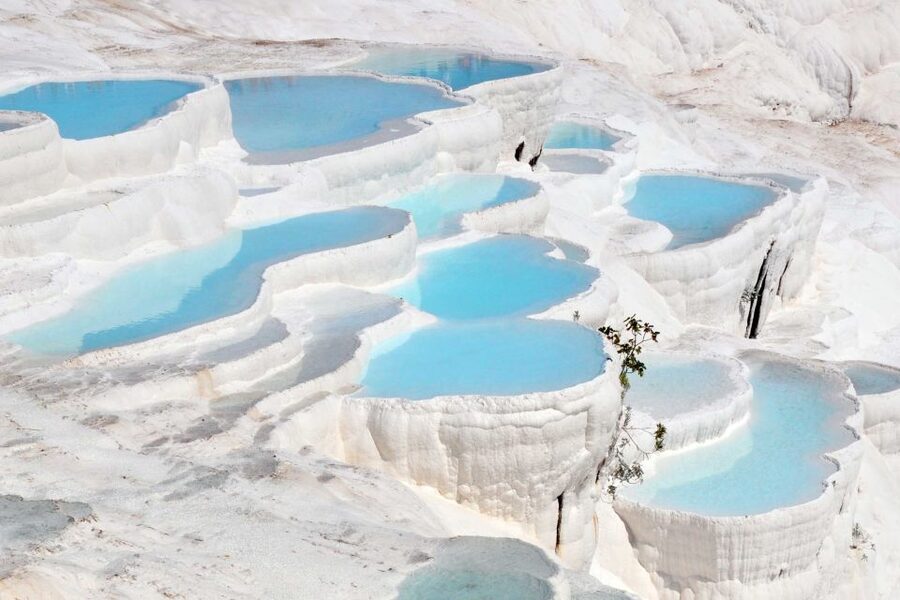 Antalya: Pamukkale Hot Springs & Hierapolis Small Group Tour - Lunch, drinks, and the shopping stop
