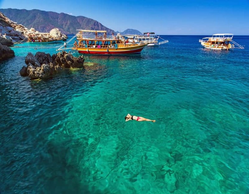 Antalya: Suluada Island Boat Trip with Lunch & Hotel Pickup - Lunch on board, with sensible expectations