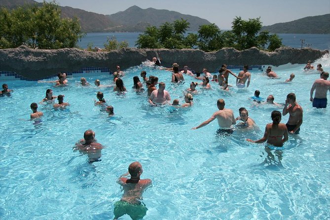 Aquadream Waterpark in Marmaris Tickets and Tranfers - Who will enjoy this day most?