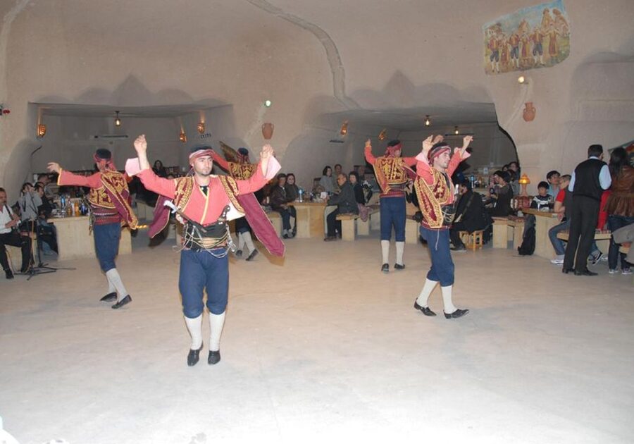 Avanos: Turkish Music and Dance Show with Dinner & Drinks - Key points to know before booking