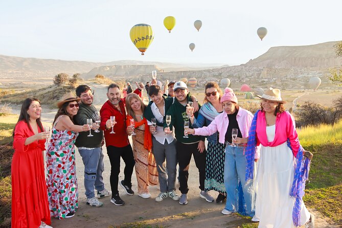 Balloons watching Tour w/ PickUp, Breakfast - Who will enjoy this early morning outing