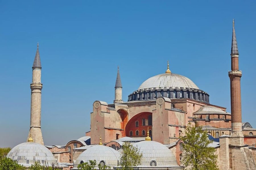 Best of Istanbul: Private Guided Istanbul Tour - Topkapi Palace and Two Hours of Ottoman Power