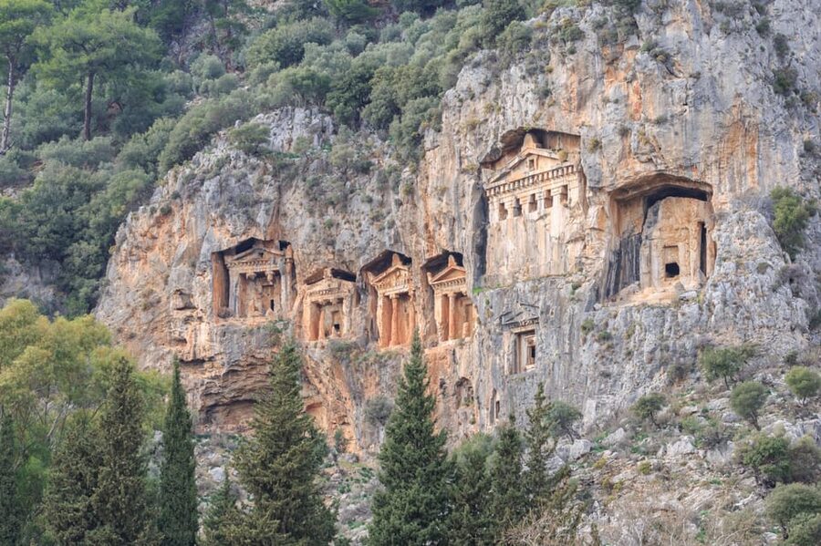 Bodrum: Dalyan Mud Baths & Iztuzu Beach Day Trip with Lunch - Caunos and the cliff tombs