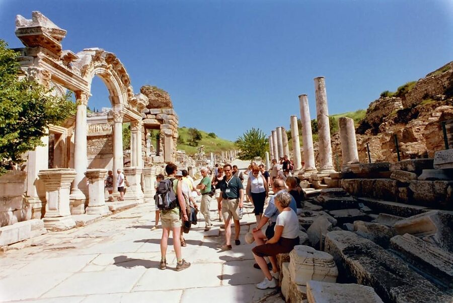 Bodrum: Ephesus, Selcuk, & Virgin Mary House Tour w/ Lunch - A quieter stop at the House of the Virgin Mary