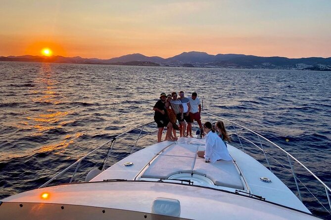 Bodrum Private Motor-Yacht Sunset Tour With Dinner For 3 Hour - Paddleboarding, fishing, and time on deck