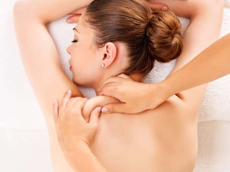 Bodrum: Turkish Bath with Oil Massage and Hotel Pickup - Why a Bodrum hamam makes a good first-day treat