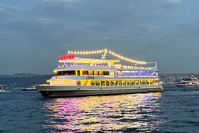 Bosphorus Dinner Cruise with Show and Private Table - Why your table location matters