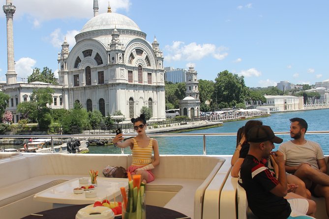 Bosphorus Luxury Lunch Cruise & Black Sea Swimming Experience - Price, group size, and practical value