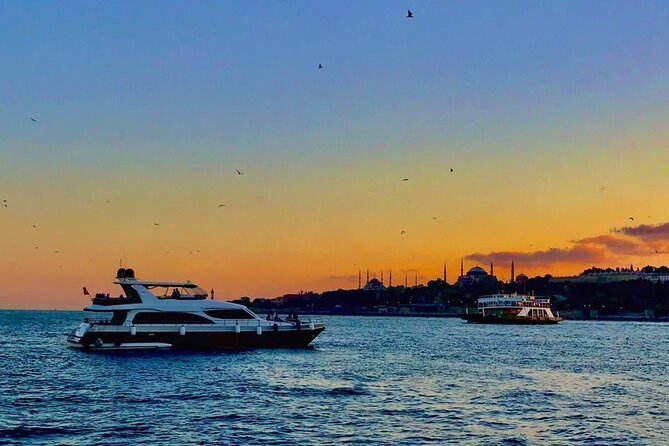 Bosphorus Sunset: An Enchanting Yacht Cruise in Istanbul - Topkapı, Hagia Sophia, and the Blue Mosque from the water