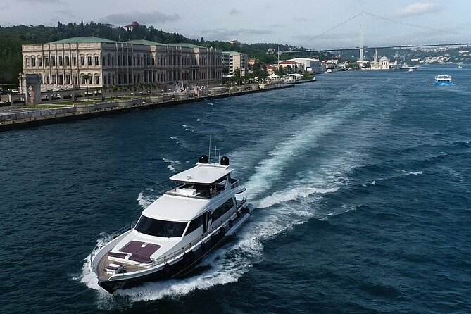 Bosphorus Yacht Cruise with Stopover on the Asian Side - (Morning or Afternoon) - Rumelihisarı and the narrowest part of the strait