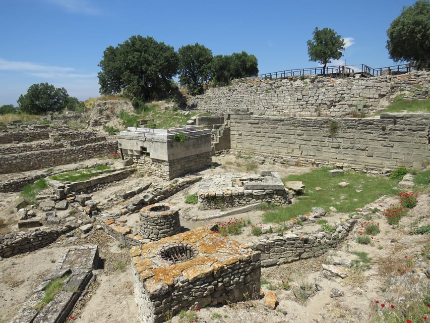 Canakkale: Full-Day Ancient Troy and Museum of Troy Tour - Two hours inside the Museum of Troy
