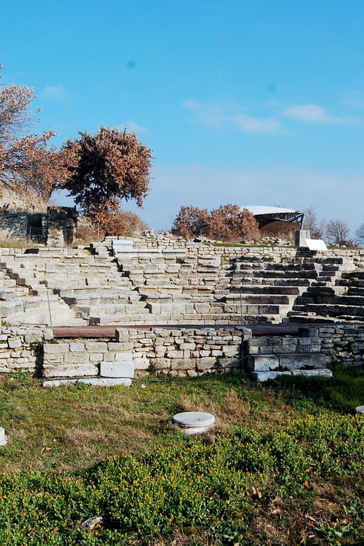 Canakkale: Full-Day Ancient Troy and Museum of Troy Tour - Lunch time before the ruins