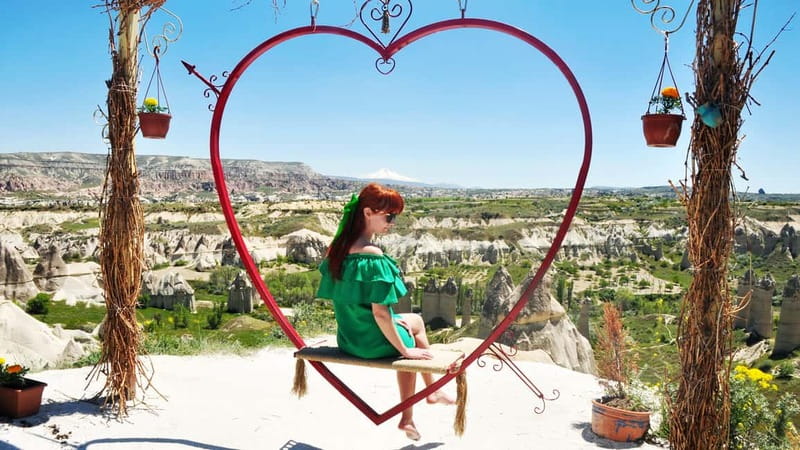 Cappadocia: Best of Red and Green Small Group Guided Tour - Uchisar Castle from the panoramic viewpoint
