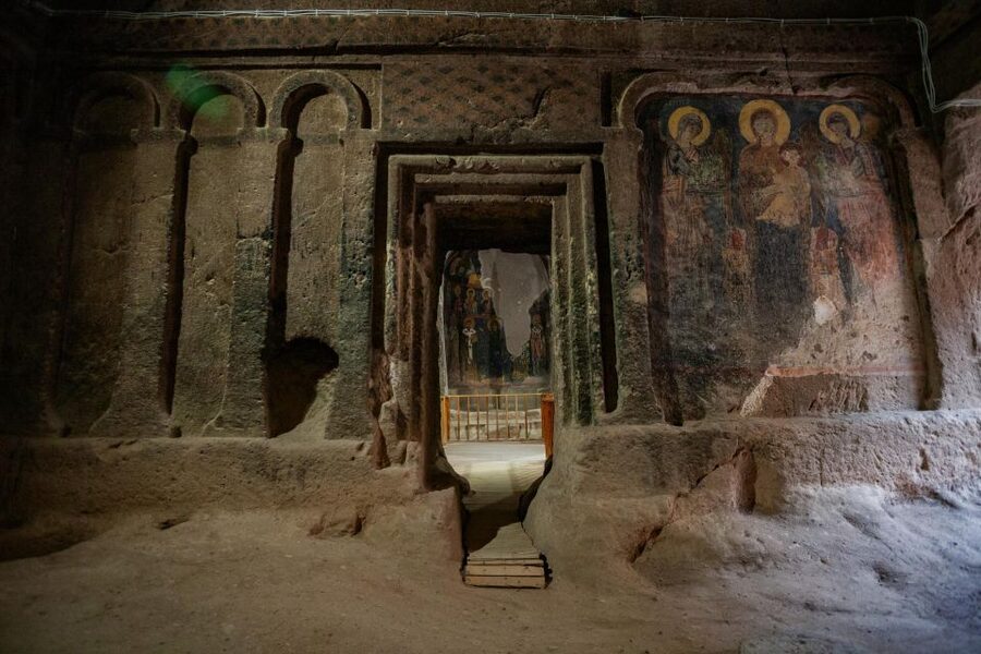 Cappadocia: Blue Tour with Entry Fees and Lunch - Going below ground at Özkonak Underground City