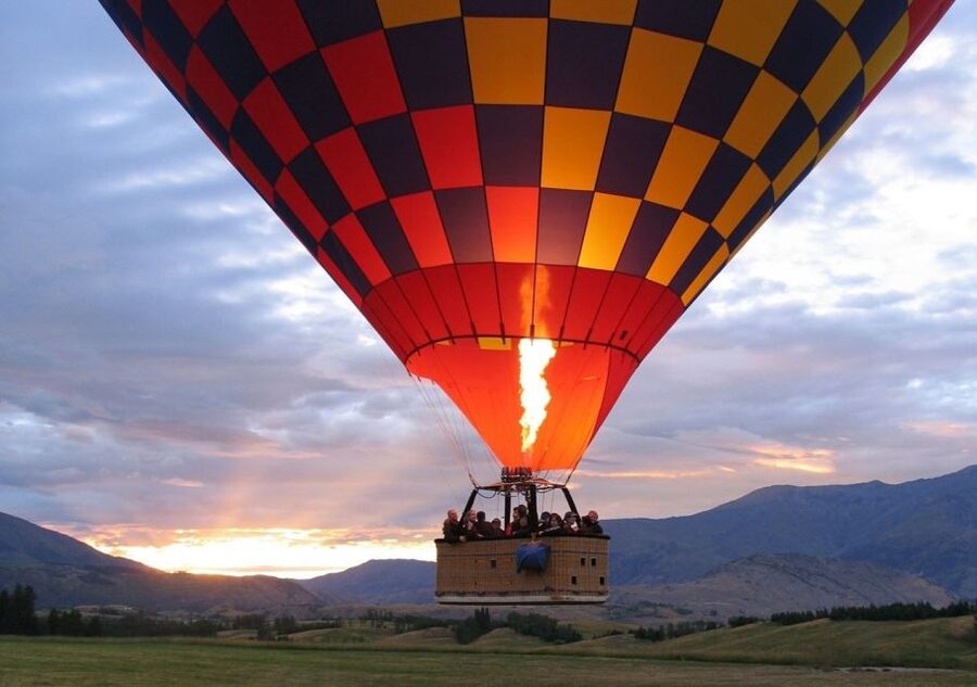 Cappadocia: Cat/Ihlara Valley Sunrise Hot Air Balloon Ride - One hour above the rock formations