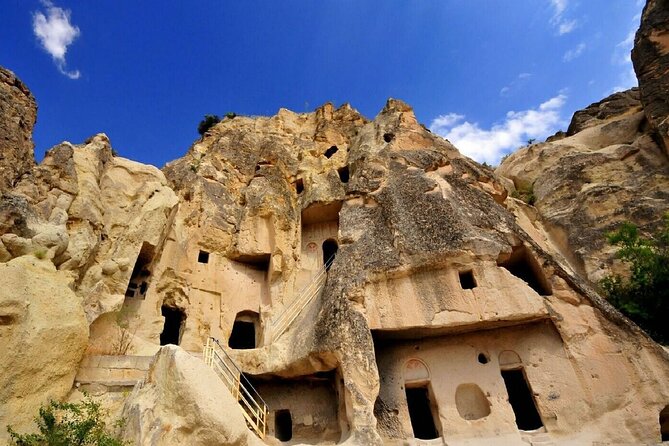 Cappadocia Dream: 2-Days Tour from Istanbul & Balloon Ride Option - Shopping stops and how to handle them