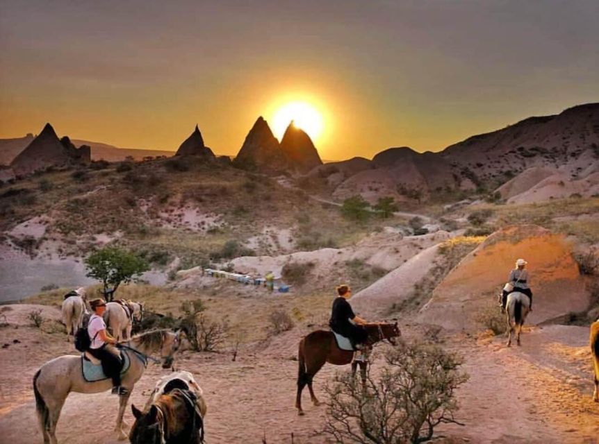 Cappadocia: Horse Riding Tour Sunset or Day Time with Pickup - Who should book this horseback ride?
