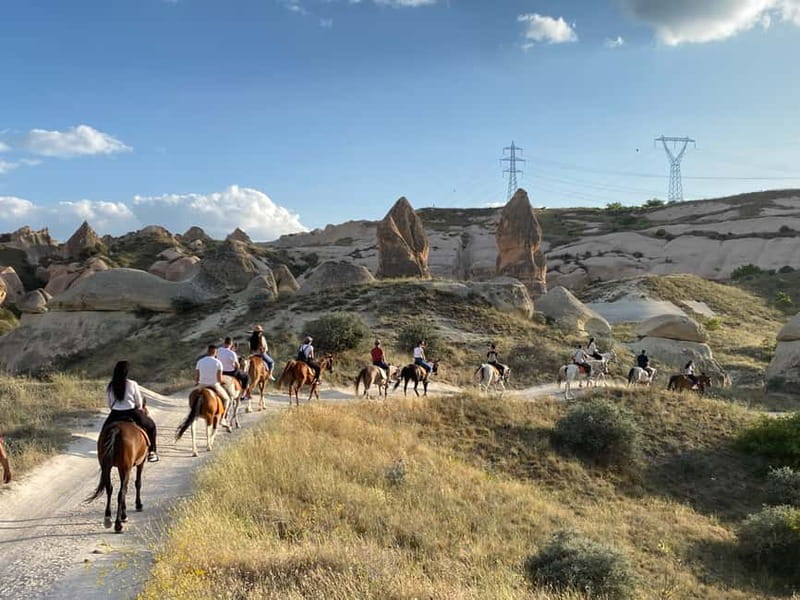 Cappadocia: Horse Riding Tour with Sunrise or Sunset Options - Sunrise: balloons, cool air, and an early start