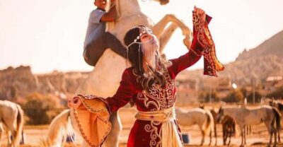 Horseback Tour with Sunrise and Sunset Options