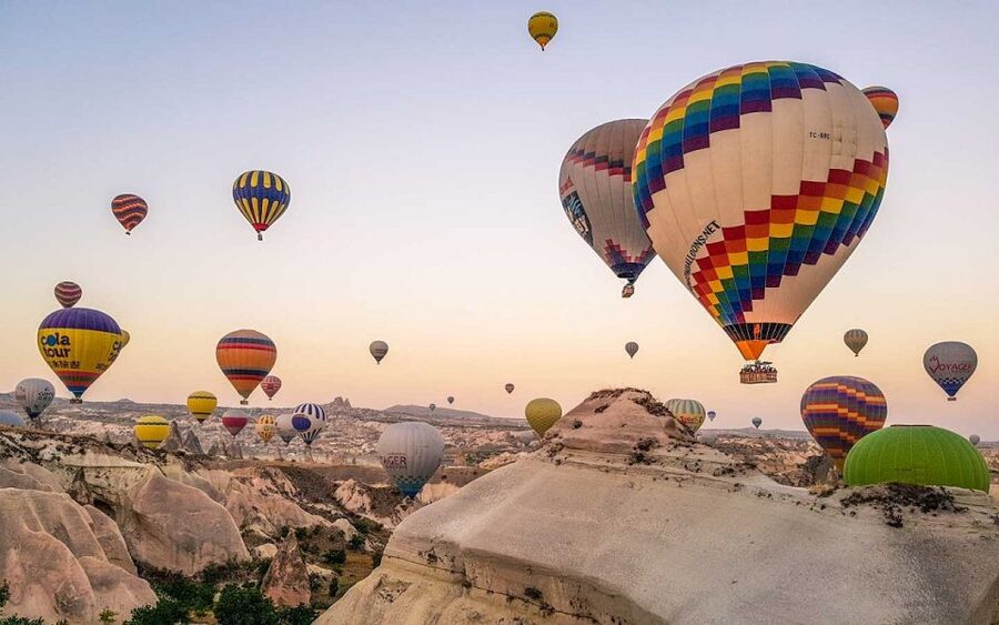 Cappadocia: Red Tour and Sunrise Balloon Tour - Avanos and the pottery tradition beside the Red River