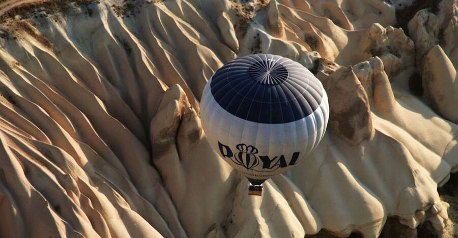 Cappadocia: Royal Queen Hot Air Balloon Tour at Sunrise - Why the sunrise flight is worth getting up for
