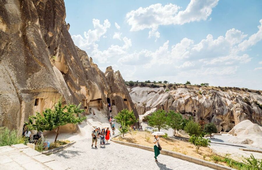 Cappadocia: Small Group Guided Full-Day Red Tour with Lunch - What this Cappadocia Red Tour actually covers