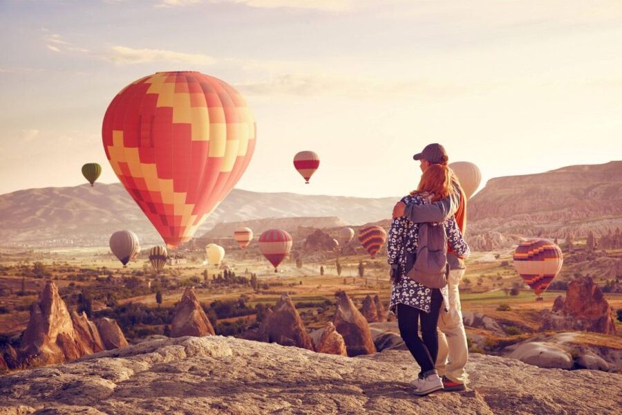 Cappadocia: Sunrise Hot Air Balloon Flight with Transfers - The 30-minute safety briefing in Göreme