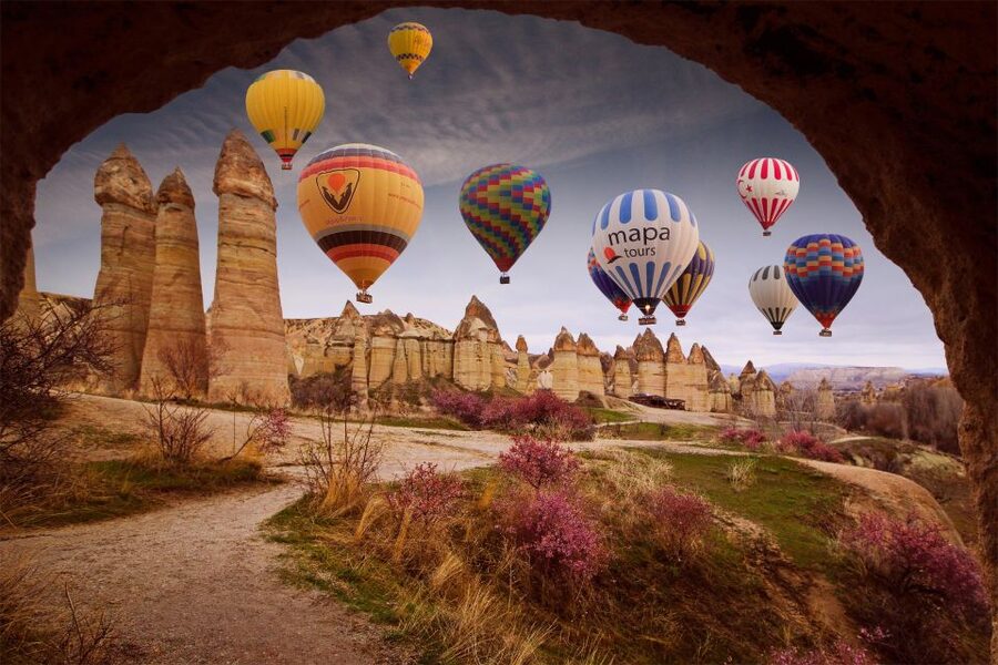 Cappadocia: Sunrise Hot Air Balloon Watching Experience - Watching the Crews Inflate the Balloons